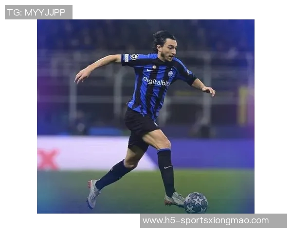 鲍威尔强调战术灵活性与多样性以创造更多进攻机会